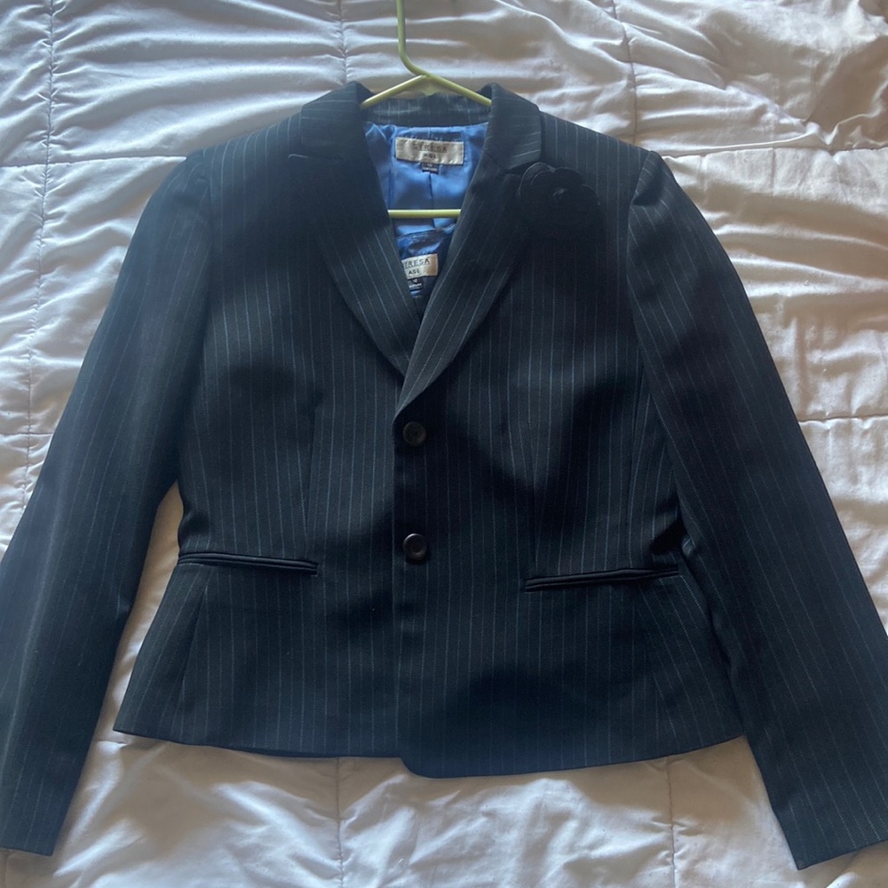 Stresa woman’s suite jacket and matching tank